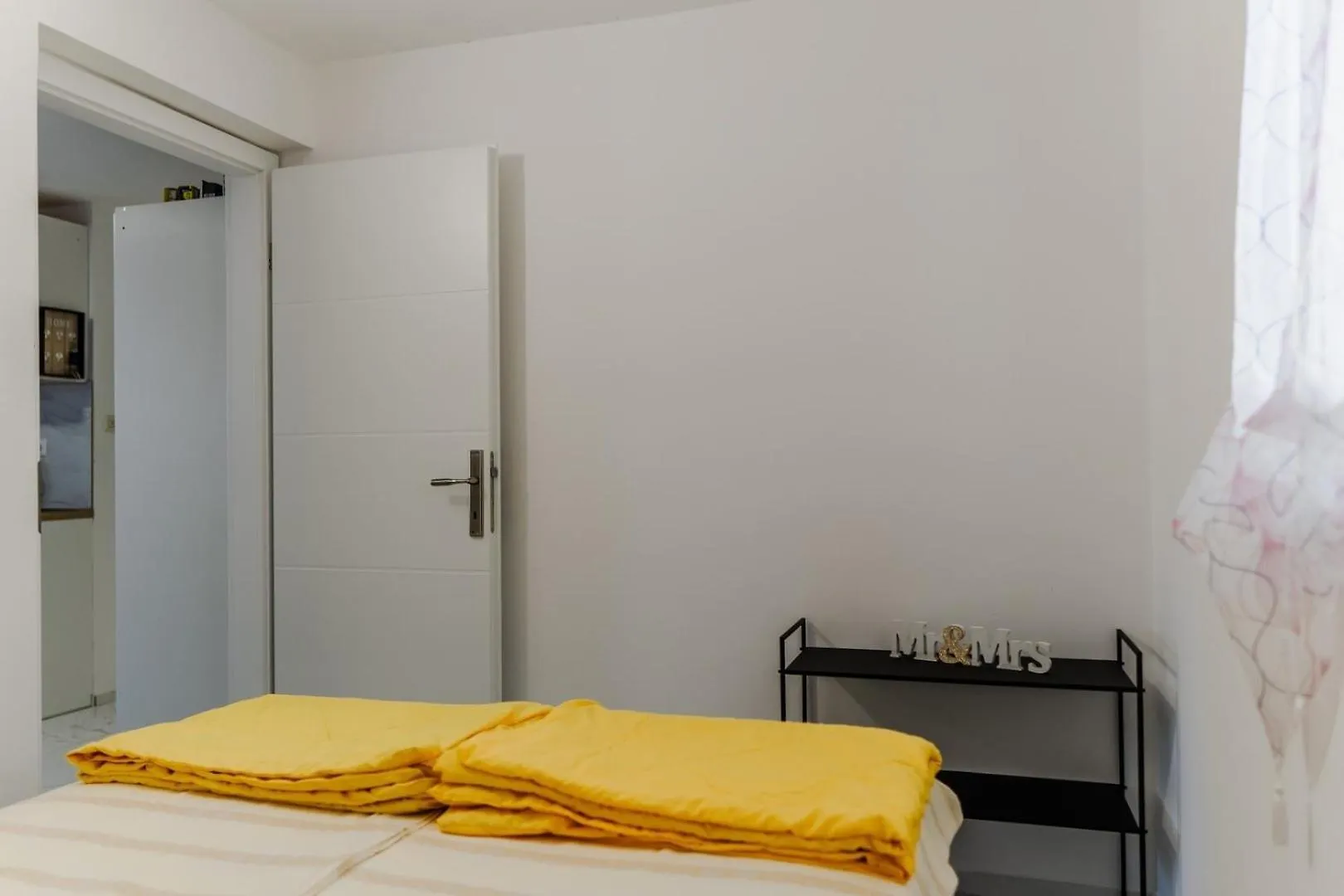 Apartments With A Parking Space Vir - 23251